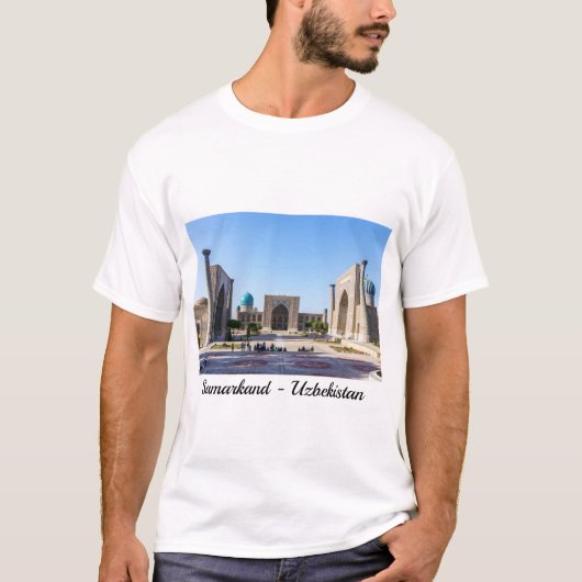 Regisplein - Samarkand, Oezbekistan, Azië T-shirt (Voorkant)