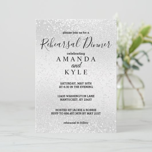 Rehearsal Dinner in een Witte Glitter Kaart (Staand voorkant)