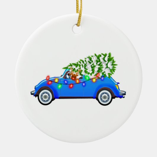 Reindedarm die een kever bestuurt met kerst treeb keramisch ornament (Voorkant)