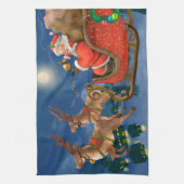 Reindeer Pulling Santa Claus Sleigh | Kerstmis Theedoek (Verticaal)