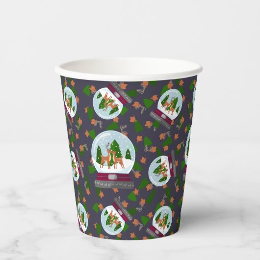 Reindeer Snow Globes Papieren Bekers (Voorkant)