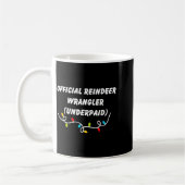 Reindeer Wrangler Underpaid Funny Christmas Gen Z Koffiemok (Links)