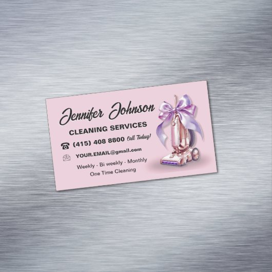 Reinigingsdiensten voor roze vacuümreinigingsappar magnetisch visitekaartje (Voorbeeld)