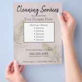 Reinigingsservices Roze Gold Business Flyer (Hand)