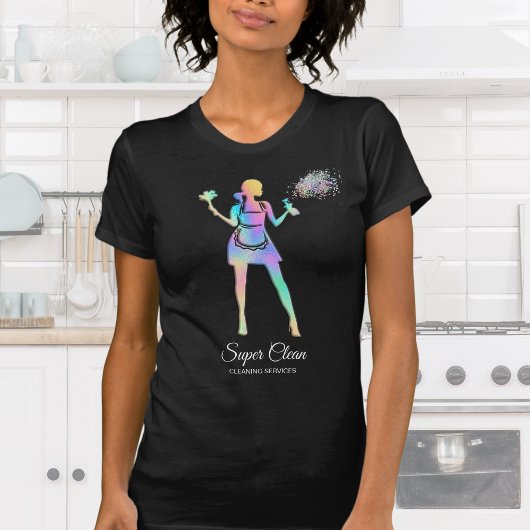 Reinigingsservices voor holografisch vormig schoon t-shirt