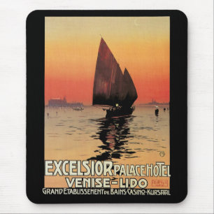 Reis naar het verleden, boten bij Excelsior Palace Muismat