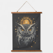 Reis tussen dag en nacht - Een mystieke uil Hangend Wandkleed (Voorkant)