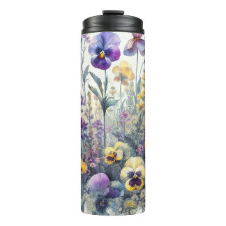 Reisbekermet levendige viooltjes in een bloementui thermosbeker