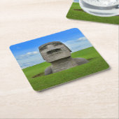 Reismonument voor moaïsche standplaats op eiland kartonnen onderzetters (Schuin)