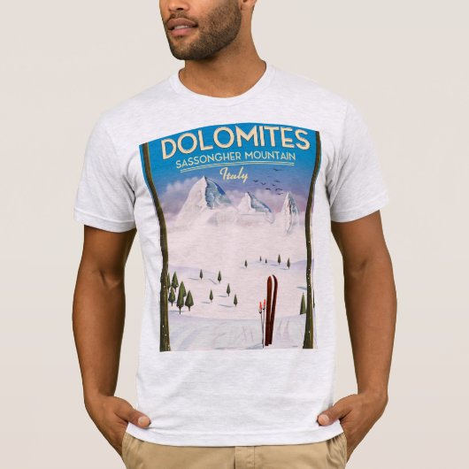 Reisposter Dolomites Sassongher Mountain Italië T-shirt (Voorkant)
