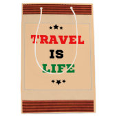 Reizen is een Life Gift Bag Medium Cadeauzakje (Voorkant)