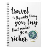 Reizen maakt u rijker Notitieboek van het Citaat (Voorkant)