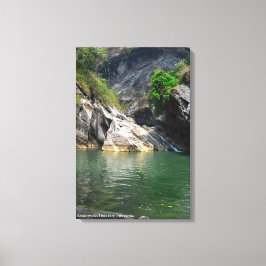 Reizig Landschapsfotografie van Rocky Green Lake Canvas Afdruk