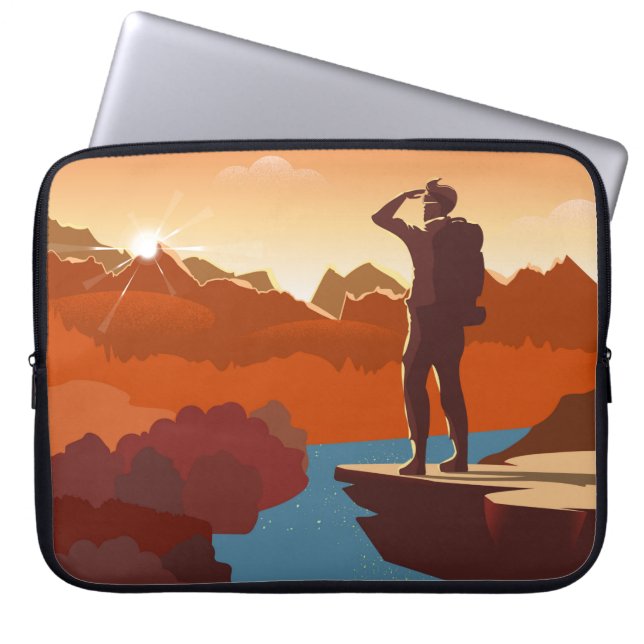 Reiziger of ontdekkingsreiziger met rugzak, die op laptop sleeve (Voorkant)