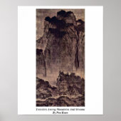 Reizigers tussen bergen en straten door Fan Kuan Poster (Voorkant)