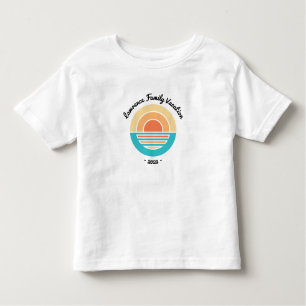 Reizigersreis met zonnestralen voor het oprollen v kinder shirts
