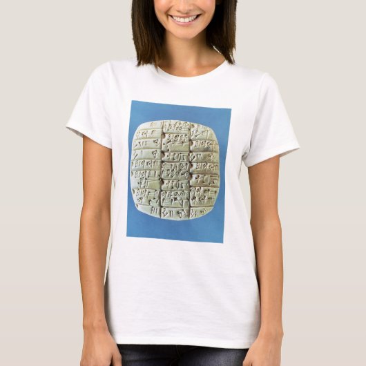 Rekeningoverzicht met cuneiform script, c.2400 BC  T-shirt (Voorkant)