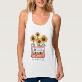 Reliance on Vibe Boho Sunflower and Cattsette Tanktop (Voorkant)