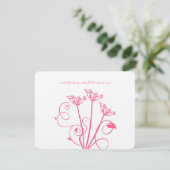 Religieus monogram roze wilde bloem bruiloft RSVP Kaartje (Staand voorkant)