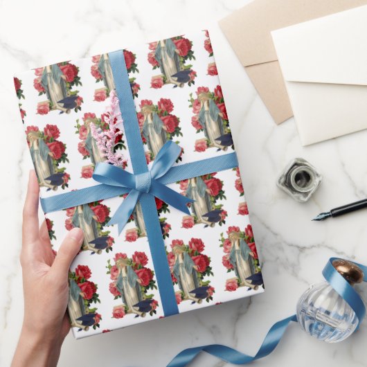 Religieuze Afstuderen Maagd Mary Red Roses Cadeaupapier (Geschenken)