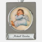 Religieuze Baby Boy Angel Sleeping Verzilverd Banner Ornament (Voorkant)