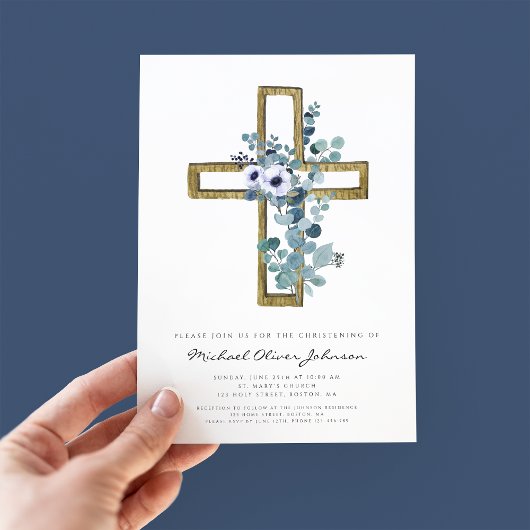 Religieuze Cross Floral Eucalyptus Boy Christening Kaart