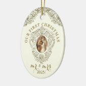 Religieuze Eerste Kerstmis Mr en Mrs Wedding Keramisch Ornament (Links)