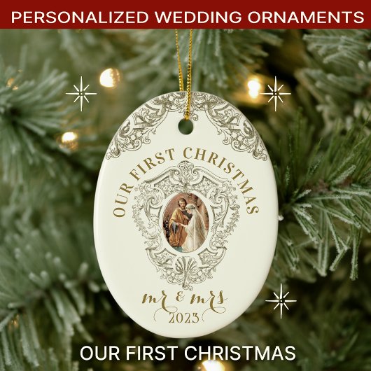 Religieuze Eerste Kerstmis Mr en Mrs Wedding Keramisch Ornament
