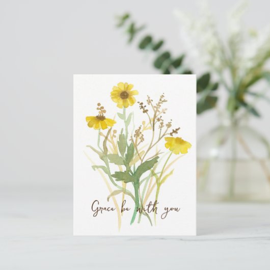 Religieuze genade zij met u gele bloemen briefkaart (Staand voorkant)