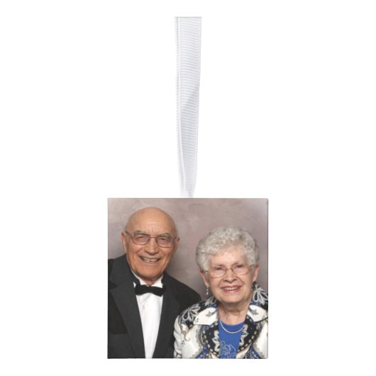 Religieuze Golden 50e Jubileum Cube Ornament (Rechts)