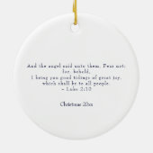 Religieuze kerstfeestscène en scripts keramisch ornament (Achterkant)