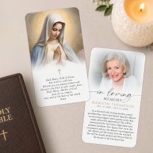 Religieuze Maagd Maria Ter Herinnering Kruis Gebed