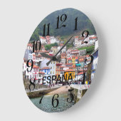 reloj de pared de Cudillero en Asturias, España Grote Klok (Hoek)