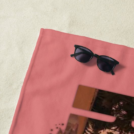 Remote Word Art Splash Palm Tree Silhouette Strandlaken (In situ)