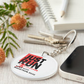Ren gewoon Red Marathon Runner Track Race Datum Sleutelhanger (Voorkant Rechts)