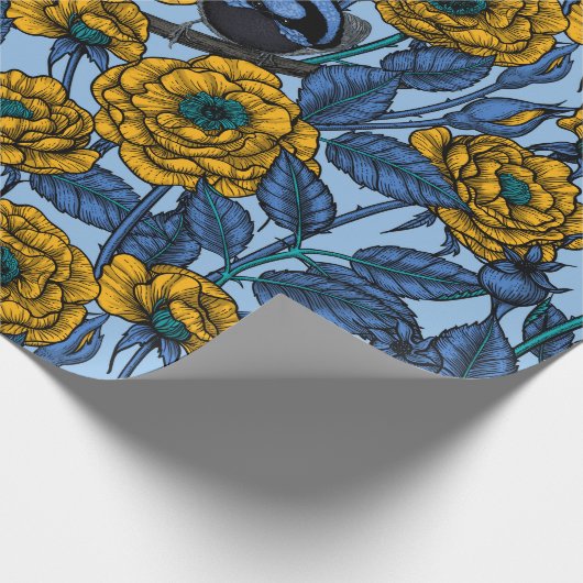 Ren in de rozen cadeaupapier (Hoek)