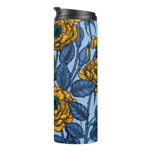 Ren in de rozen thermosbeker (Geroteerd rechts)