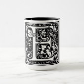 Renaissance stijl alfabet letter E op Mok (Midden)