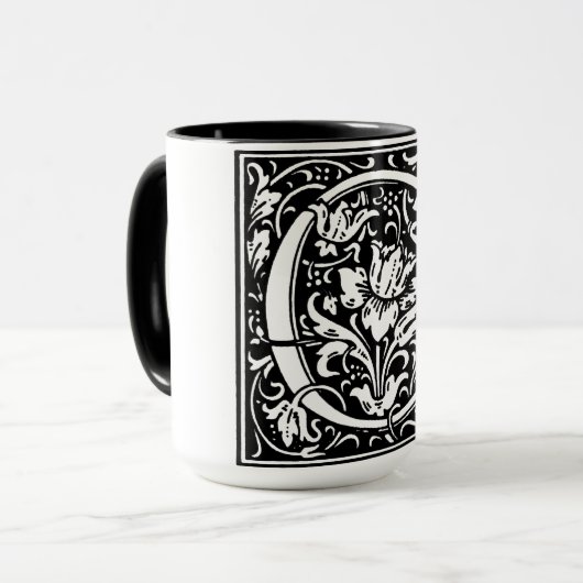 Renaissance stijl alfabet letter O op Mok (Voorkant links)