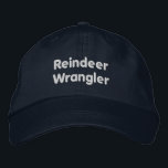 Rendier Wrangler Elegante Marine Kleur Kerstavond Geborduurde Pet<br><div class="desc">Show uw vakantiegeest af met dit Alternative Apparel Basic Verstelbare Pet in navy, met de op maat geborduurde tekst "Reindeer Wrangler". Het hoogwaardige borduurwerk voegt een leuke en feestelijke touch toe. Dit verstelbare pet zorgt voor een comfortabele pasvorm voor al uw vakantie-avonturen.</div>