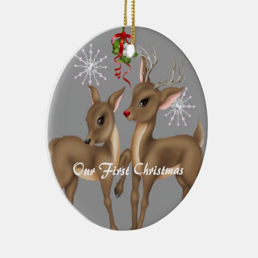 rendier zoenen; Ons eerste kerstfeest Keramisch Ornament (Rechts)