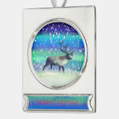 rendieren op winterdag verzilverd banner ornament (Links)