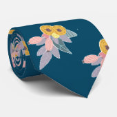 Rendy florale patroon op marineblauw stropdas (Opgerold)