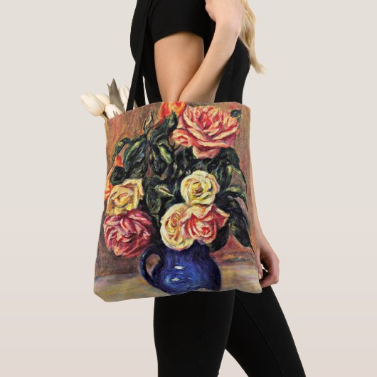 Renoir - Rozen in een blauwe vaas Tote Bag (Dichtbij)
