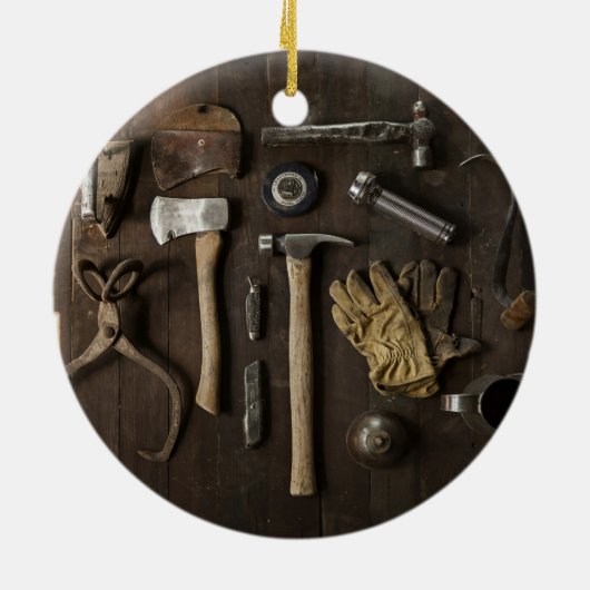 Renovatie Thema, Houden Carpentry Handymen en T Keramisch Ornament (Achterkant)