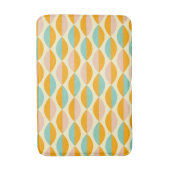 Repeating geometric pattern in beige background badmat (Voorkant Verticaal)