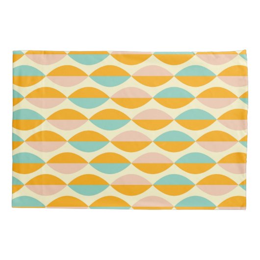 Repeating geometric pattern in beige background kussensloop (Achterkant-Links)
