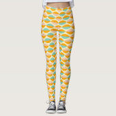 Repeating geometric pattern in beige background leggings (Voorkant)
