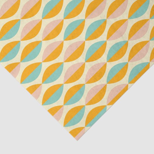 Repeating geometric pattern in beige background tissuepapier (Detail)