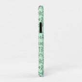 Repeating Viking Ships and Helmet Design over Rune Case-Mate iPhone Case (Achterkant/rechts)